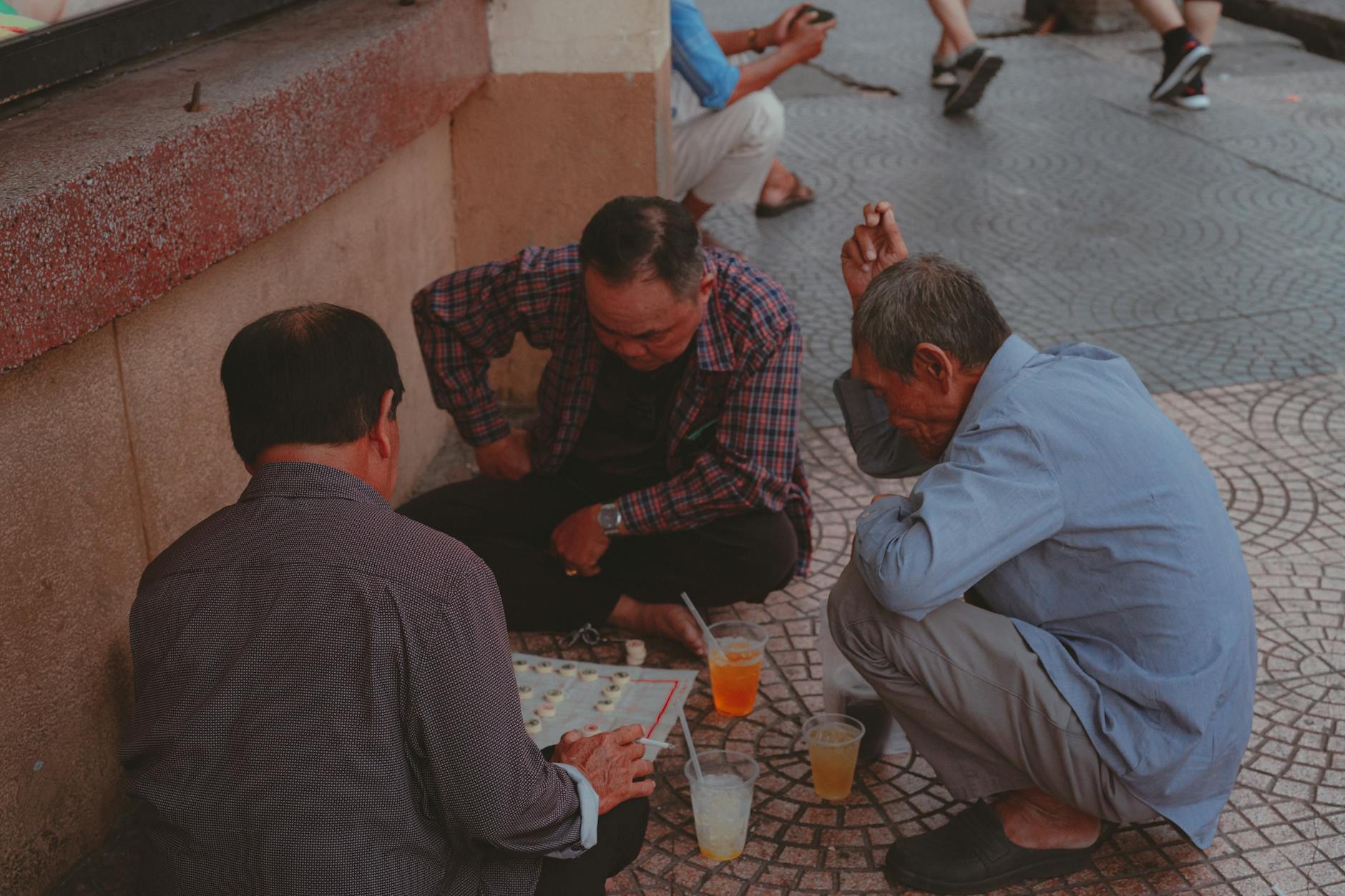 Minh họa cách canh góc bắn vào đàn cá trong game bắn cá